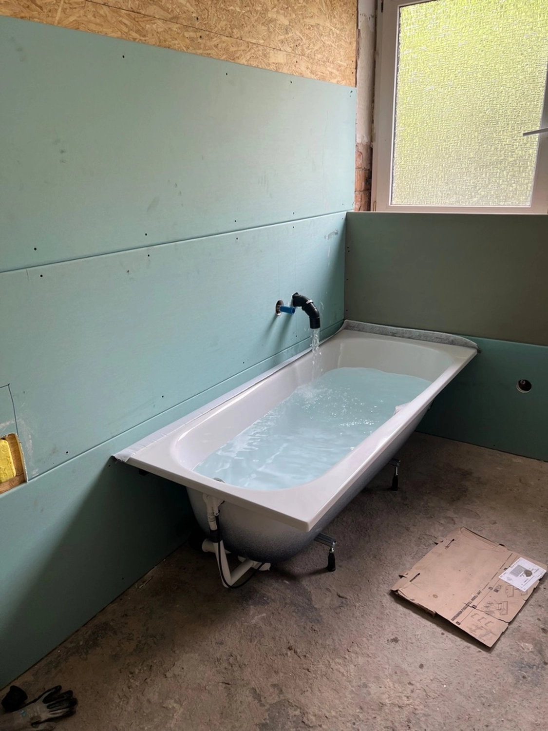 R.S Sicco UG – Wasser- & Brandschadensanierung, Reinigung und Gebäudedienste - Ober weg 4, Frankfurt am Main komplett Sanierung