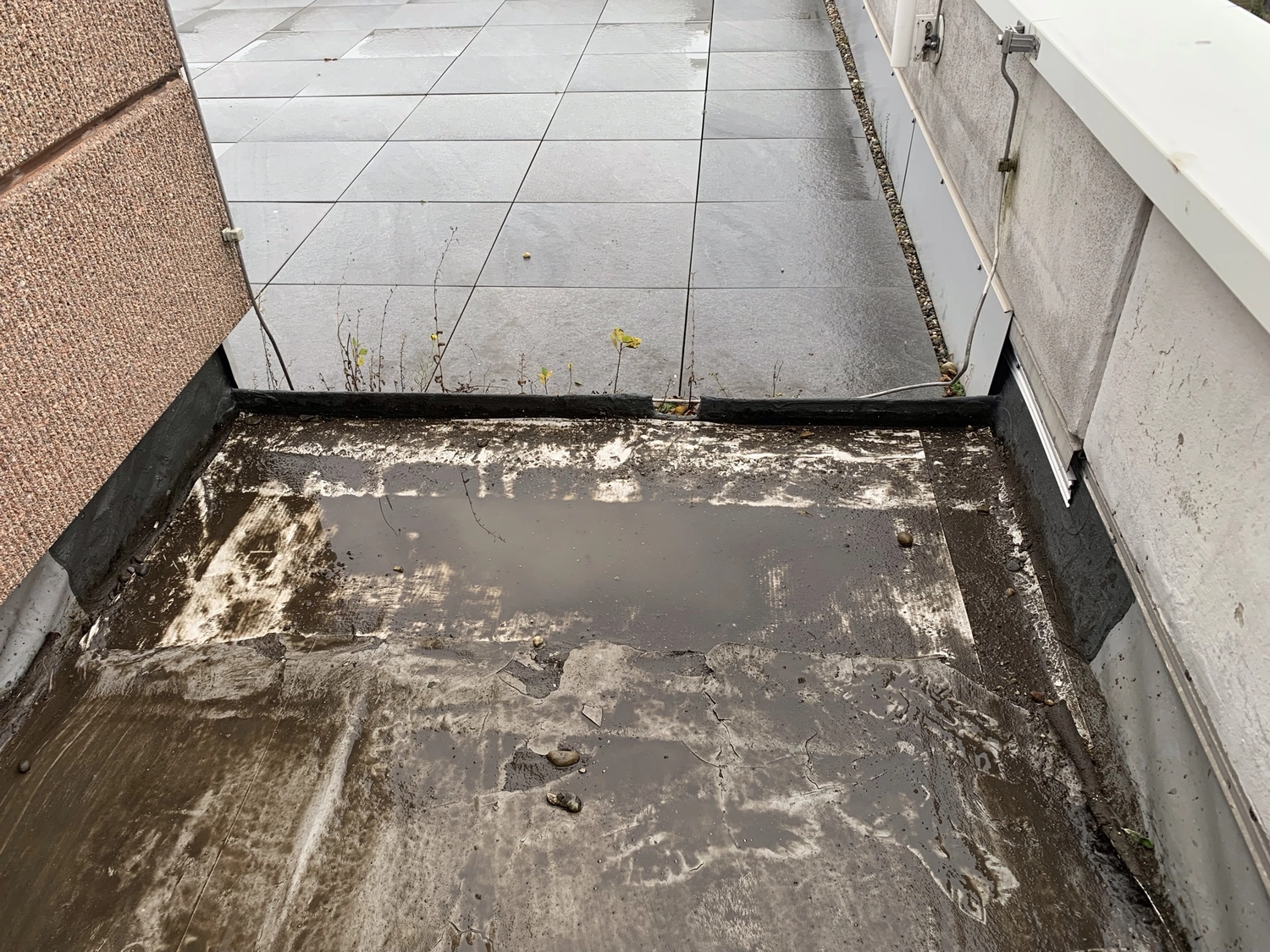 R.S Sicco UG – Wasser- & Brandschadensanierung, Reinigung und Gebäudedienste - Besselstraße 26 Mannheim Balkonsanierung