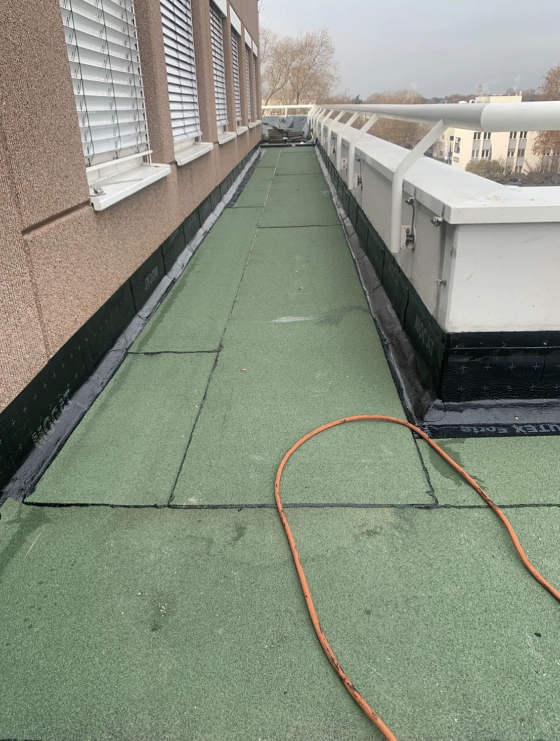 R.S Sicco UG – Wasser- & Brandschadensanierung, Reinigung und Gebäudedienste - Besselstraße 26 Mannheim Balkonsanierung